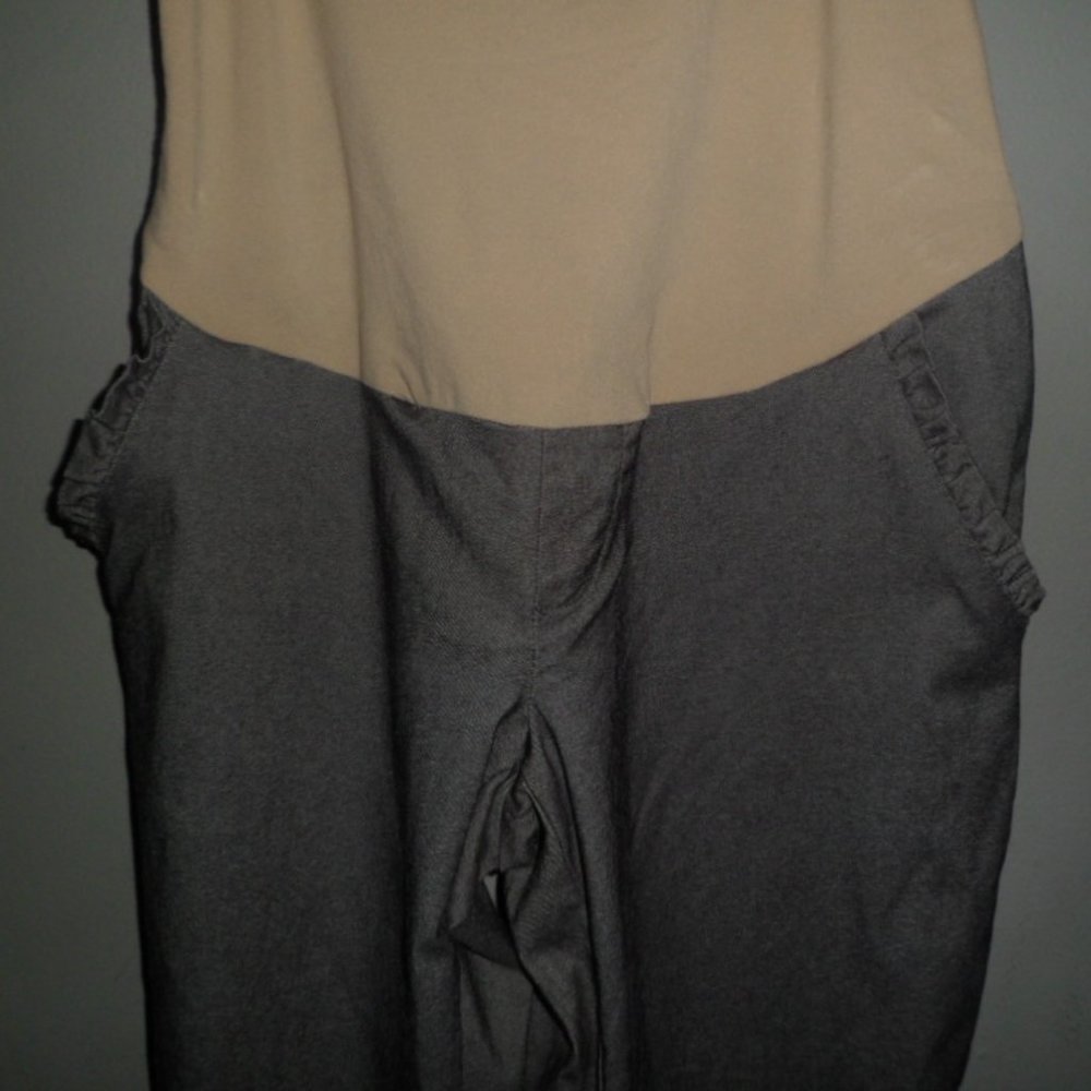 Motherhood Maternity Grey Slack Pants Ruffled Pockets Size Small #TMX - Picture 3 of 5